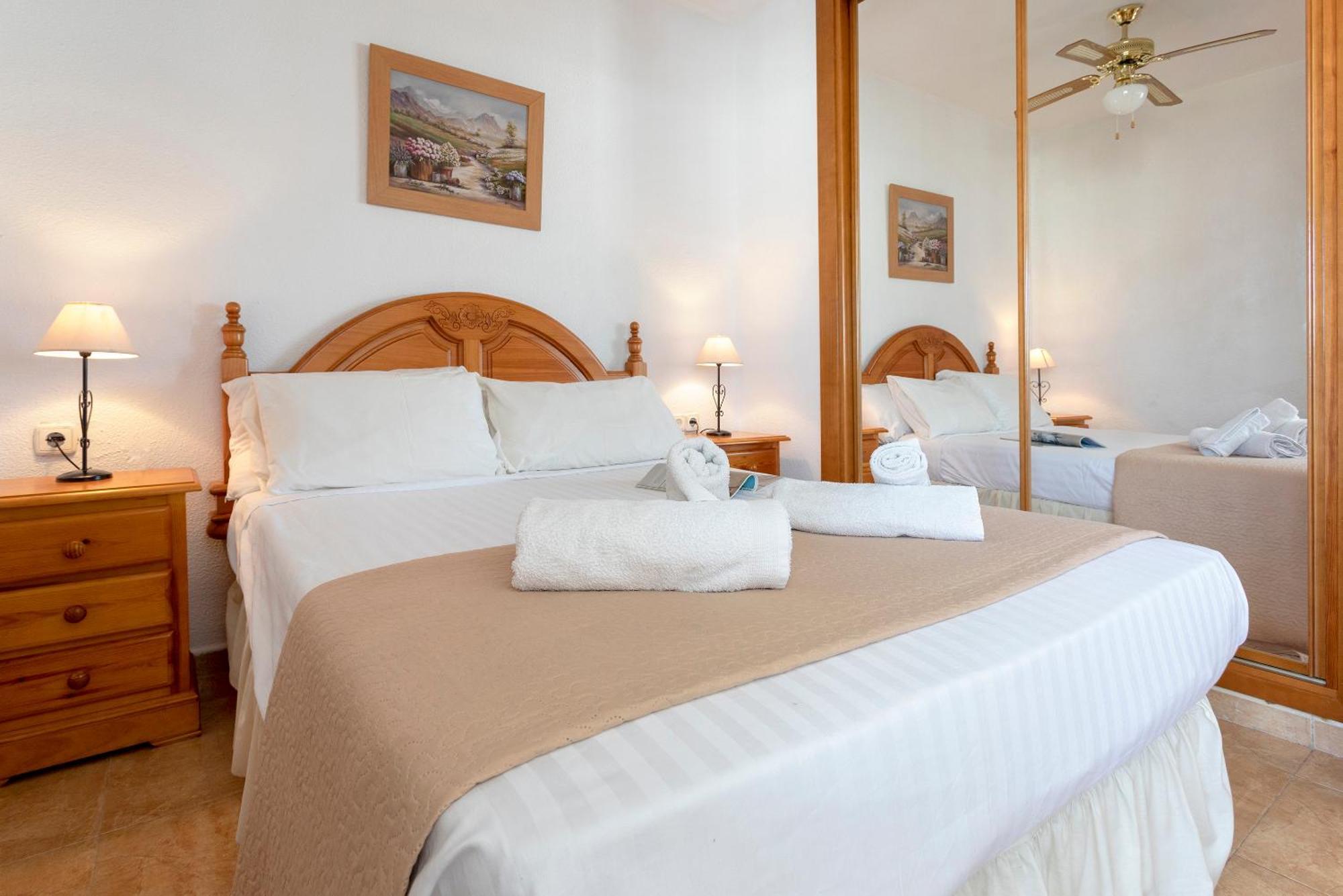 Apartamento Con Vistas Al Mar En Benalmádena Kültér fotó